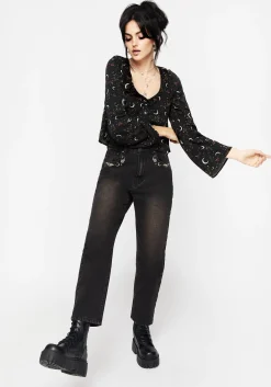 Abundia Embroidered Mom Jeans