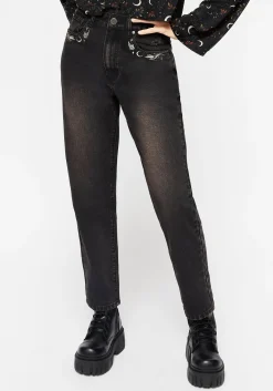 Abundia Embroidered Mom Jeans
