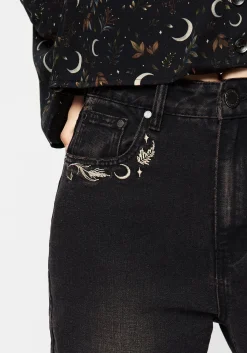 Abundia Embroidered Mom Jeans