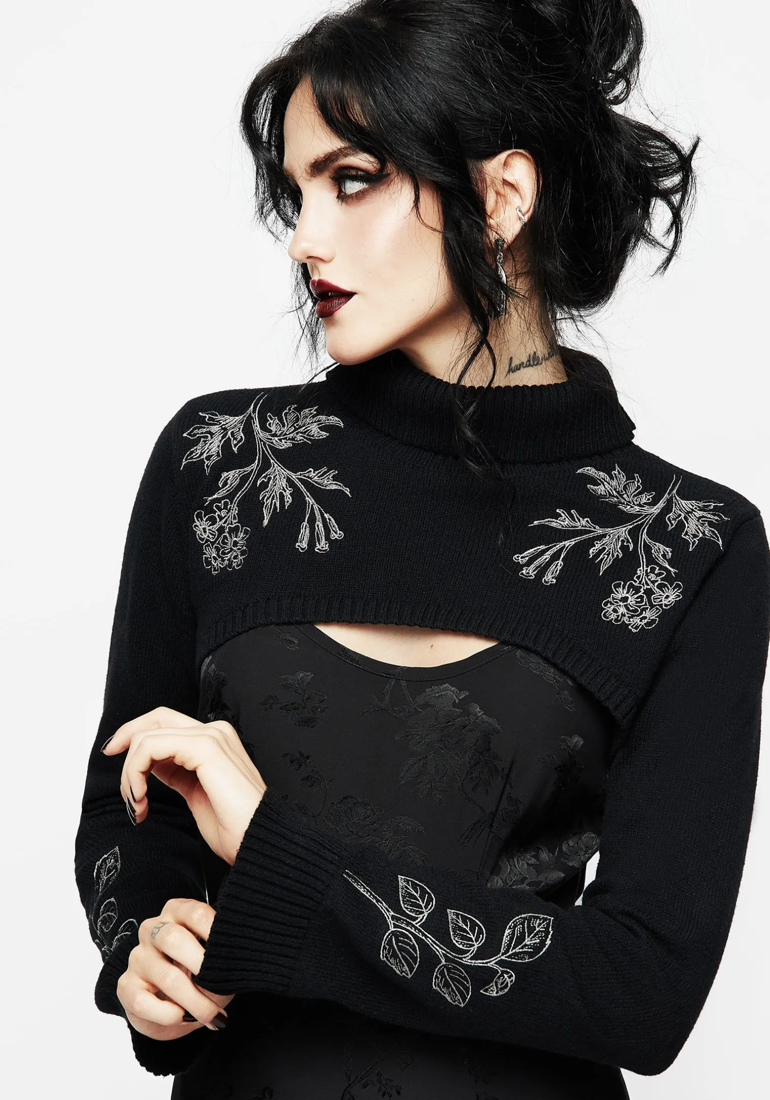 Amalthea Embroidered Roll Neck Extreme Crop Sweater