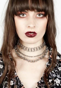 Auricle Choker