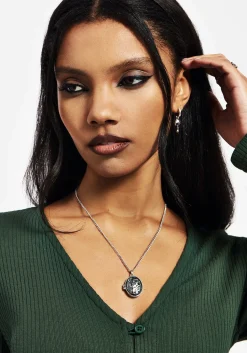 Cerelia Etched Locket Necklace