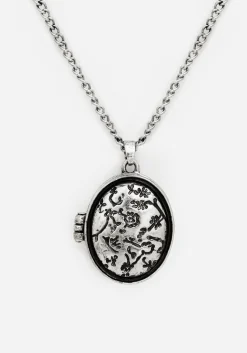 Cerelia Etched Locket Necklace