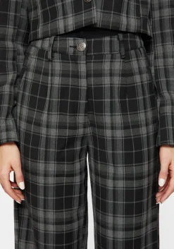 Checkmate Wide Leg Culotte Trousers - Black