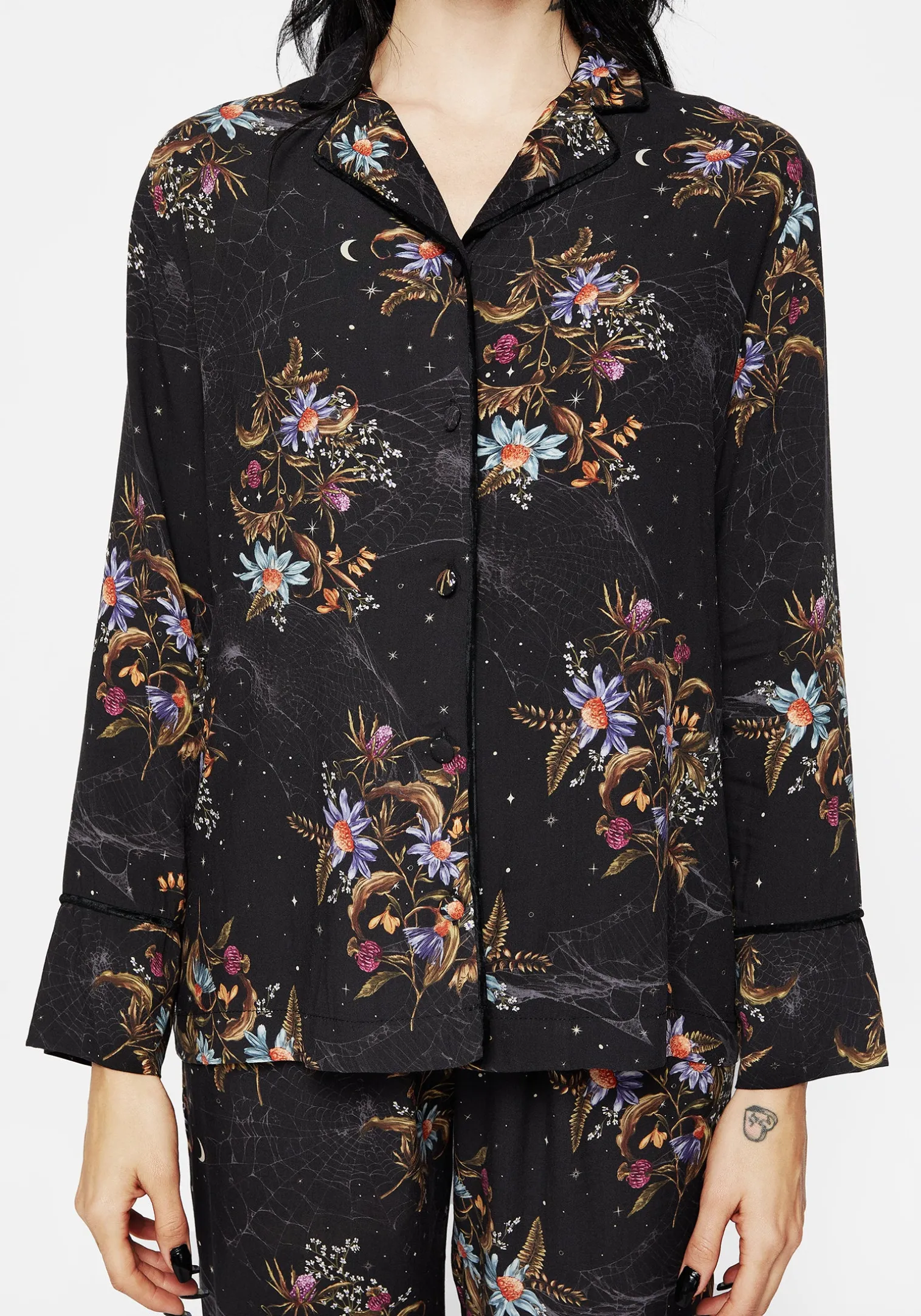 Cleome Floral Spiderweb Button Up Pyjama Top
