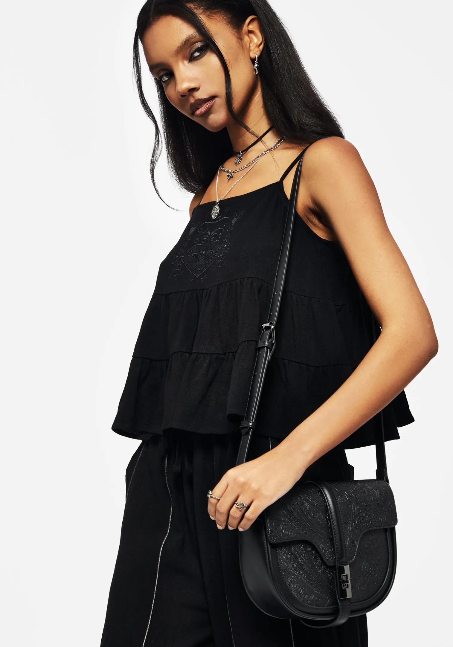 Cordata Linen-Blend Embroidered Tiered Cami Top - Black