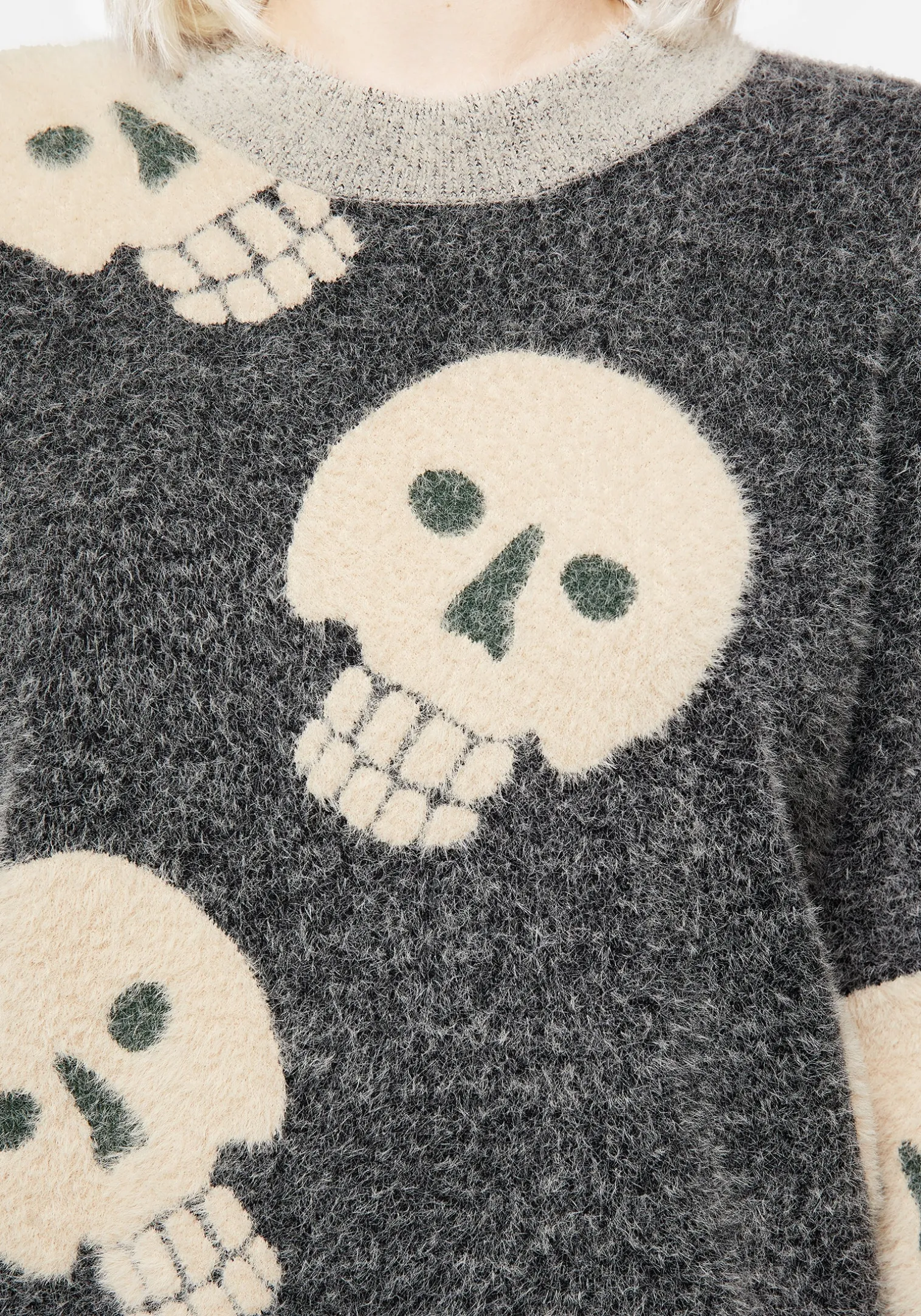 Crania Fluffy Knit Sweater