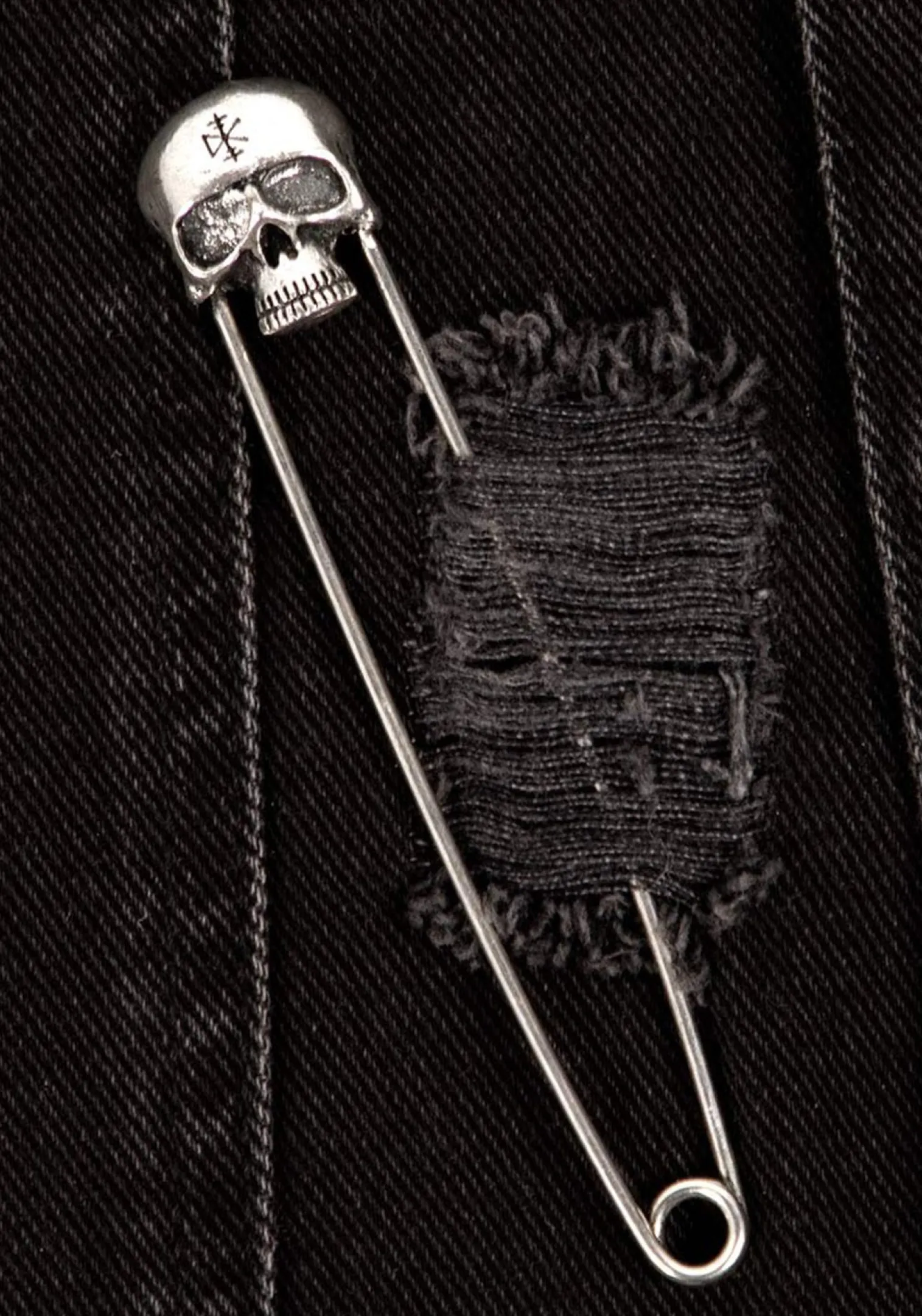 Dead Head Pin