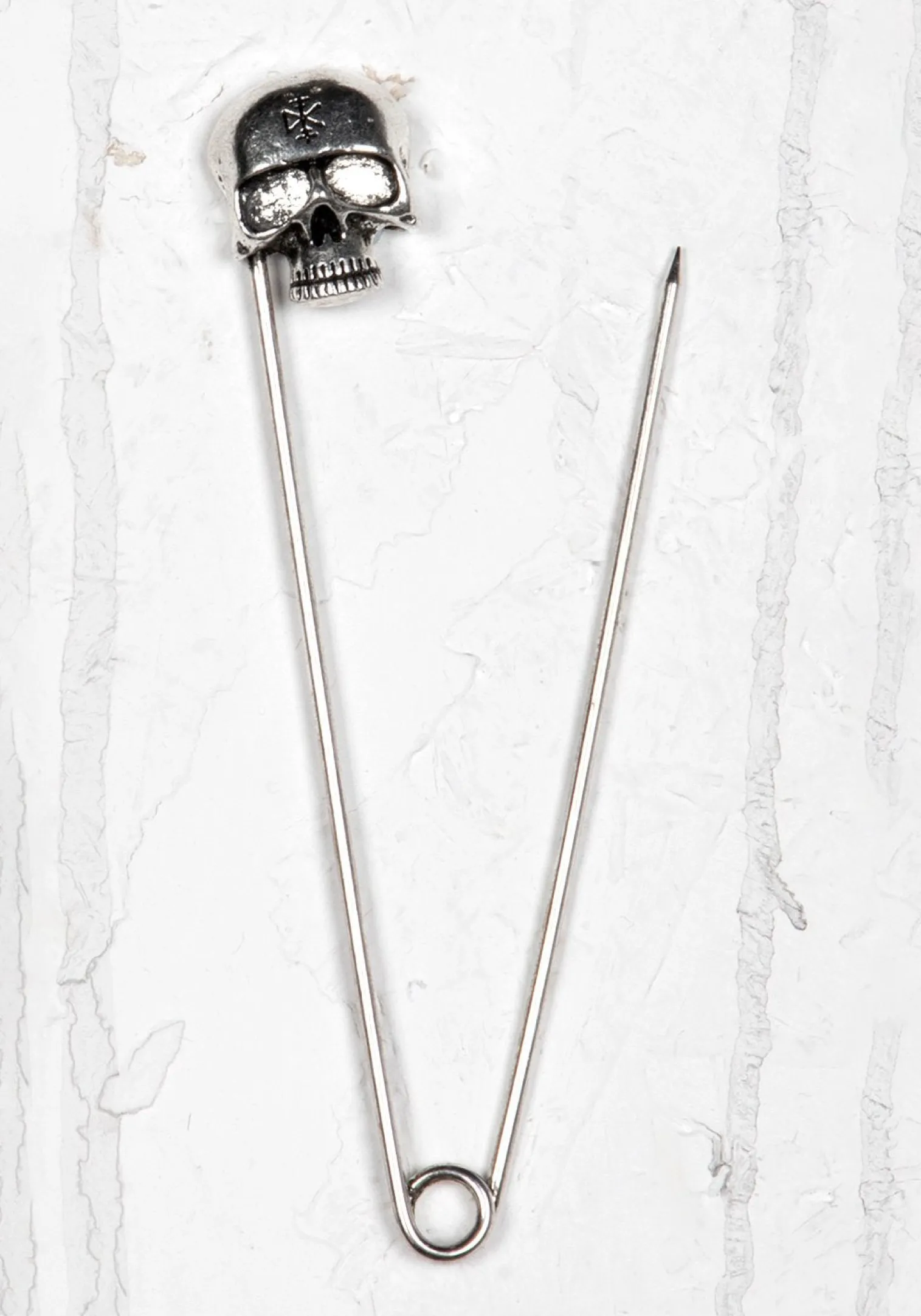 Dead Head Pin