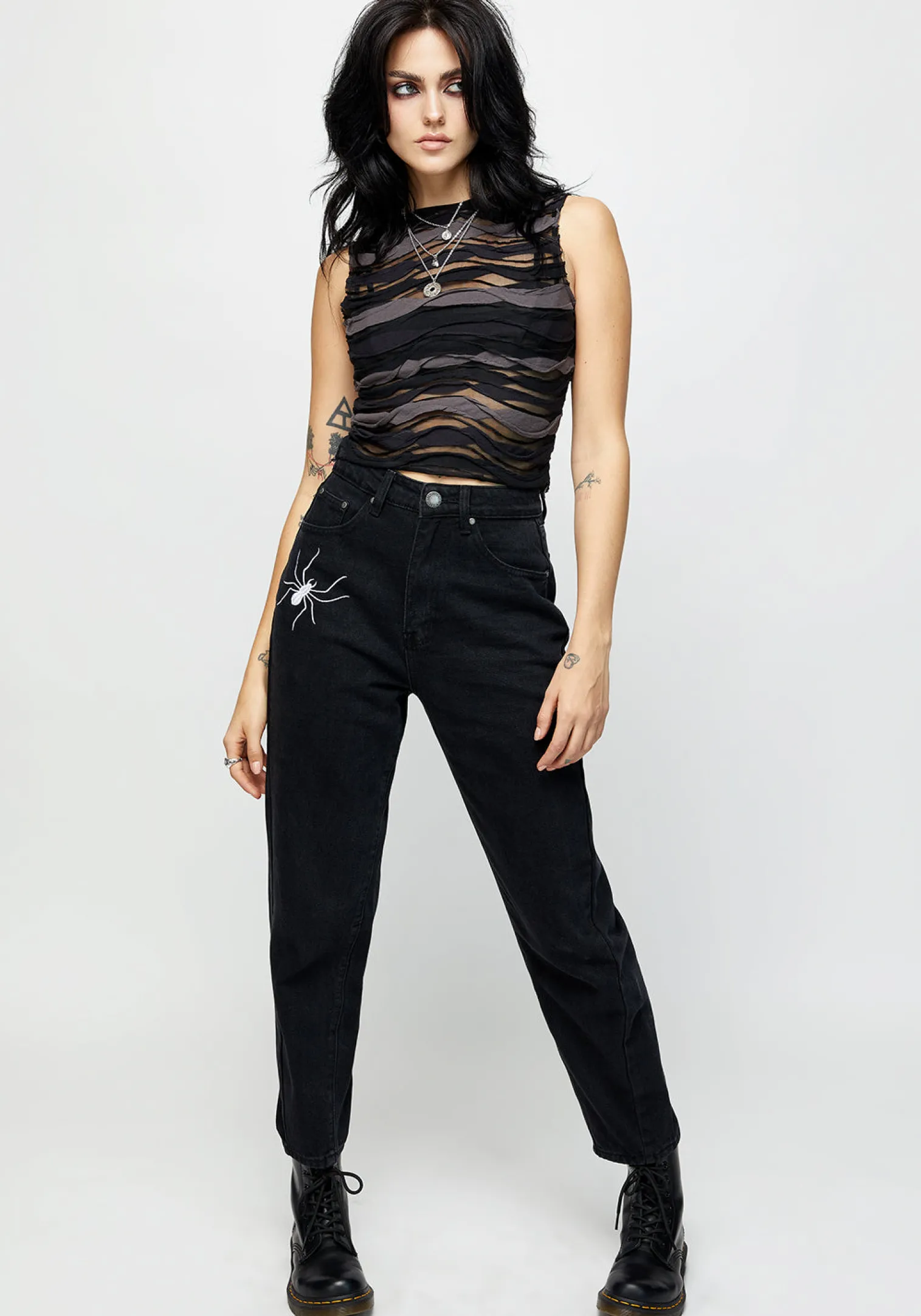 Distortion Sleeveless Crop Top