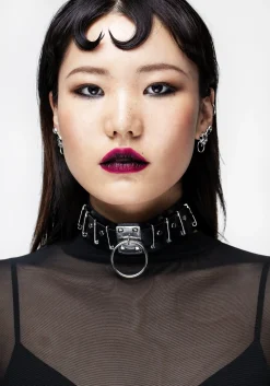 Domina Faux Leather Choker