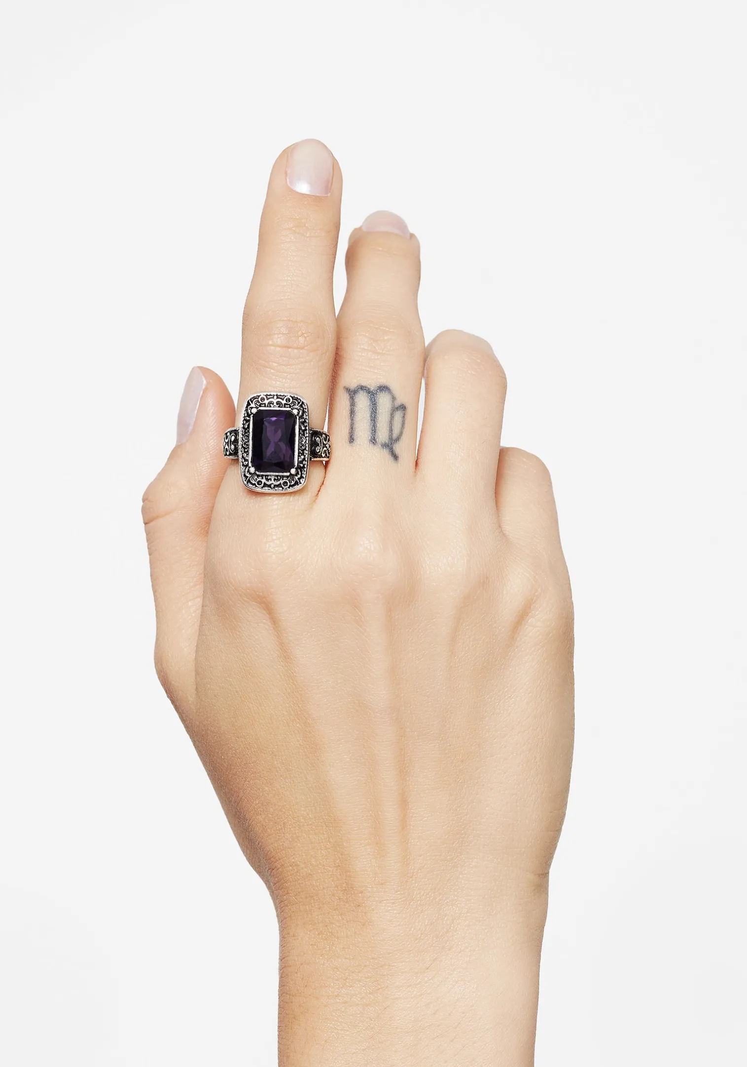 Domra Vintage Ring