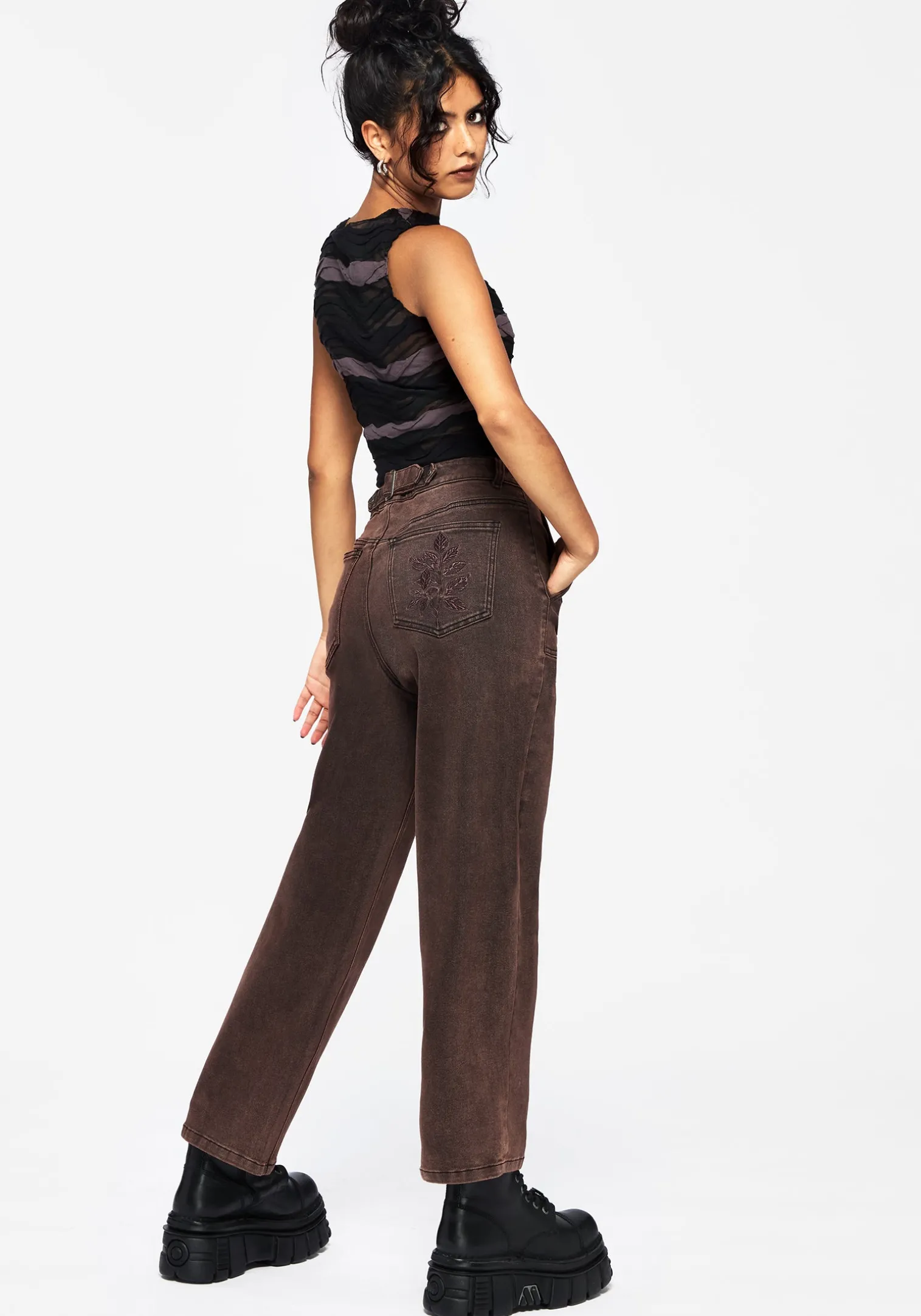 Echo Autumnal Leaf Embroidered Pocket Detail Cropped Jeans