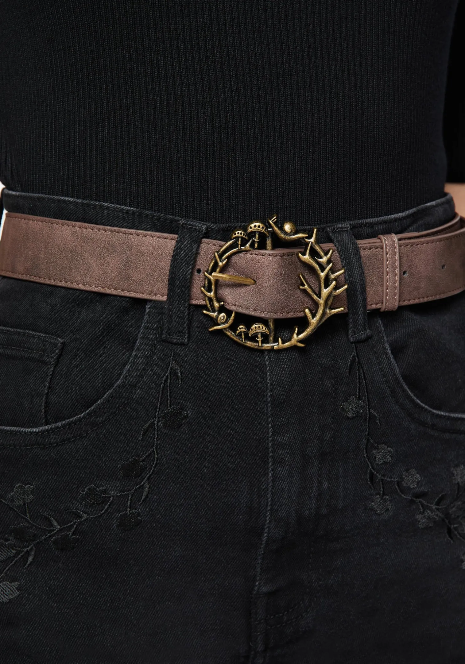 Eira Mushroom Buckle Belt