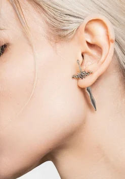 Harpe Dagger Earrings