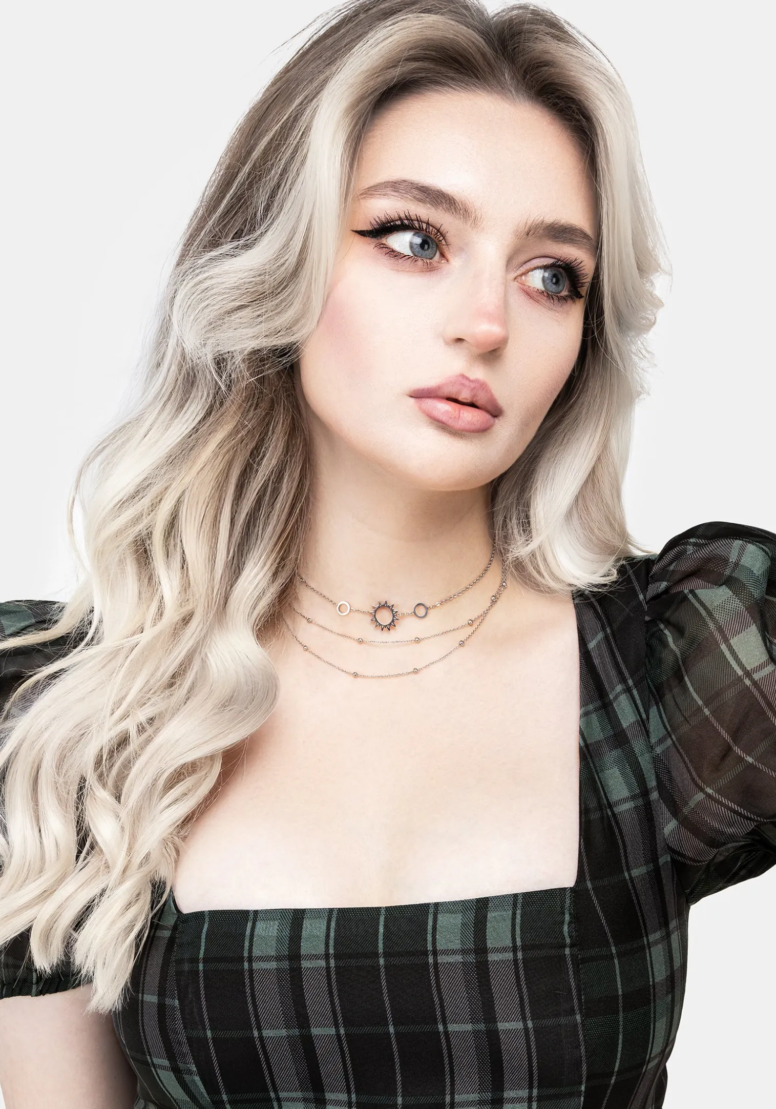 Helios Choker