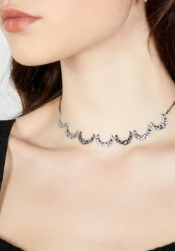 Lona Choker