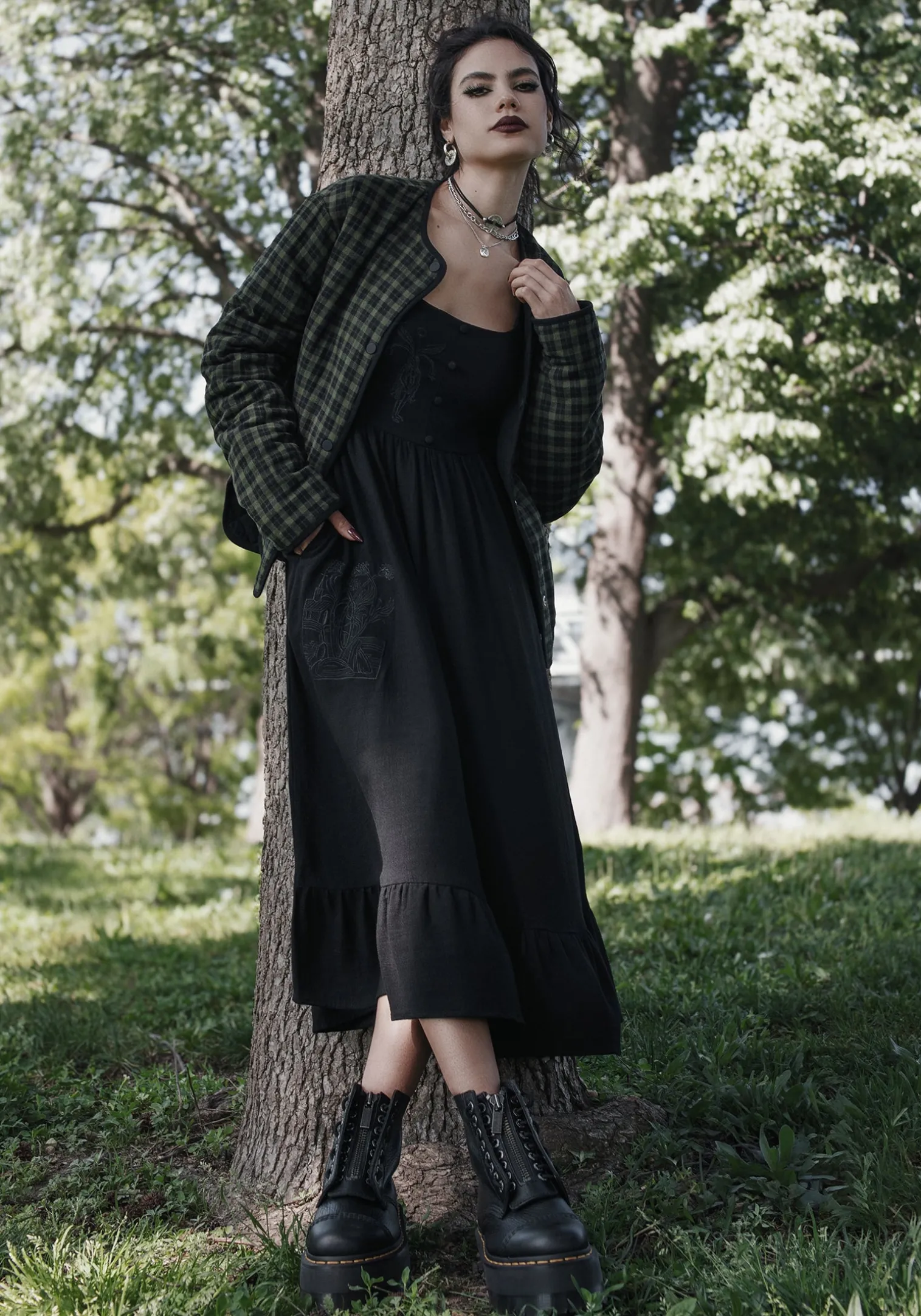 Mandrake Linen-Blend Embroidered Midi Dress