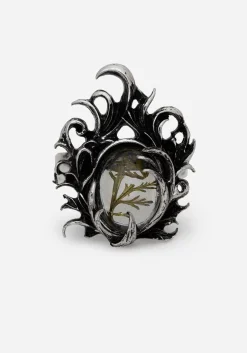 Marte Trapped Flower Ring