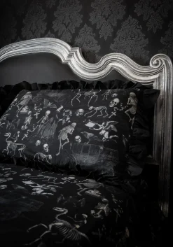 Melancholia Ruffle Bedding Set - US King
