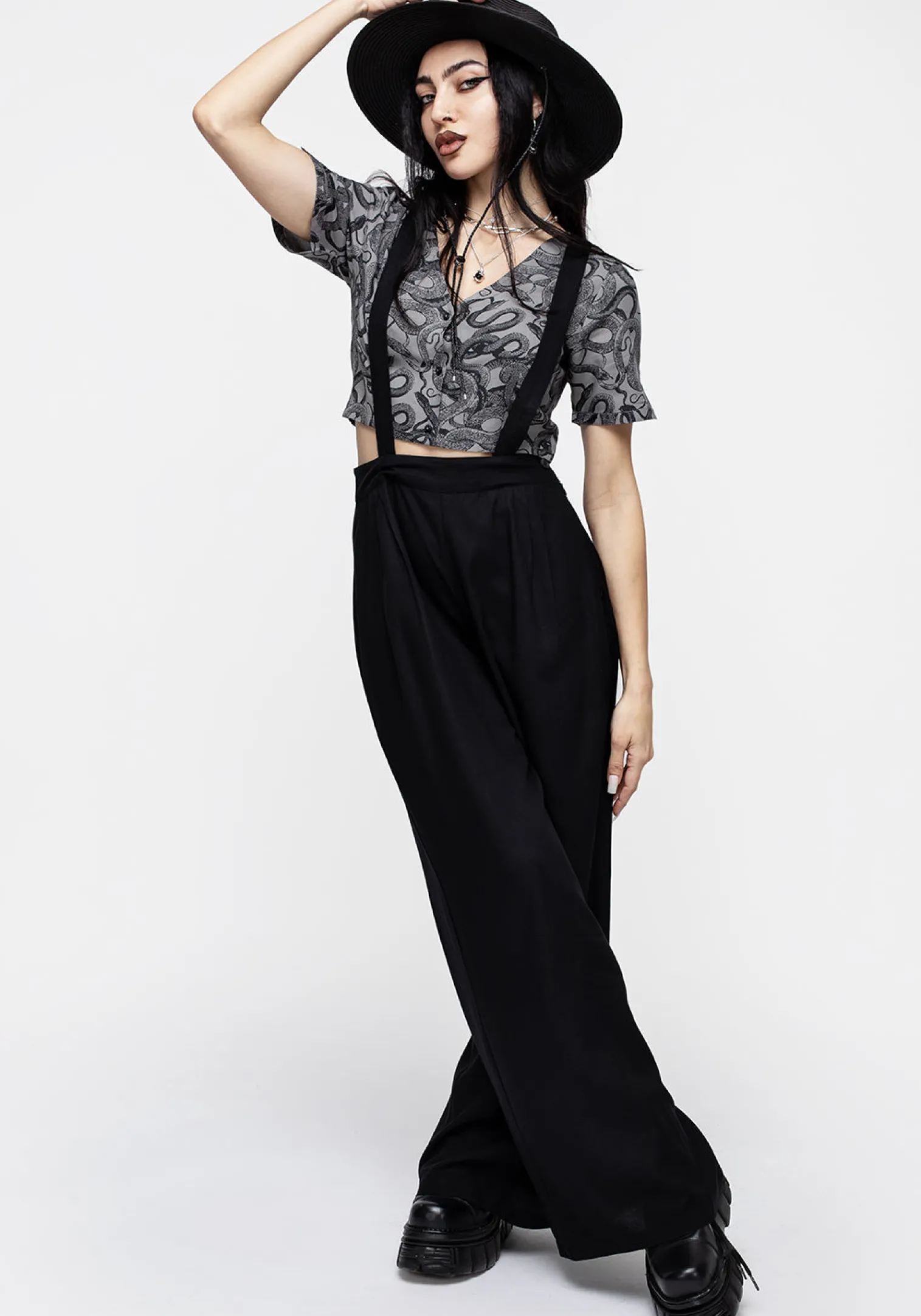 Ophidia Snakes Print Button Down Crop Top - Grey