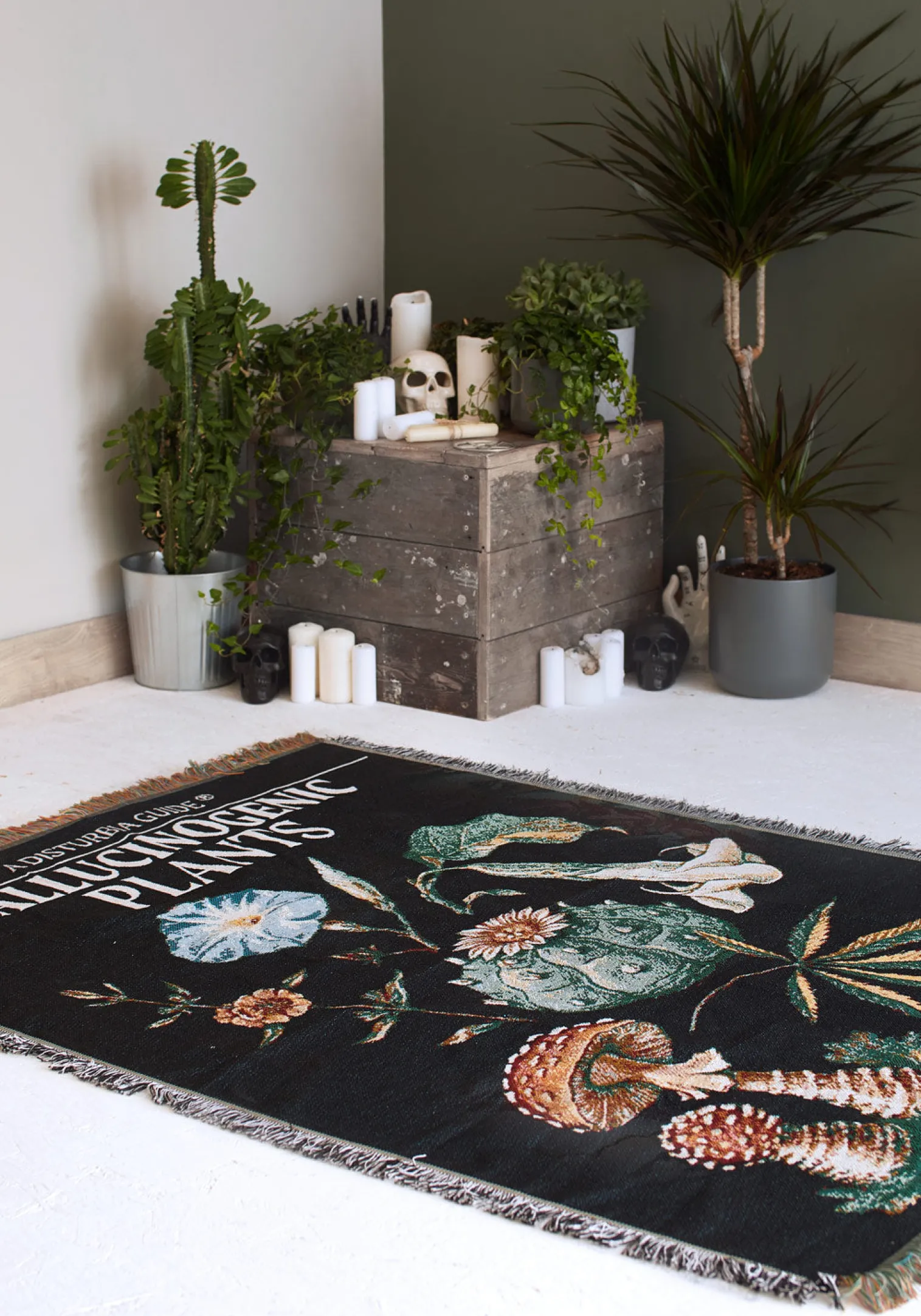 Plants Woven Blanket