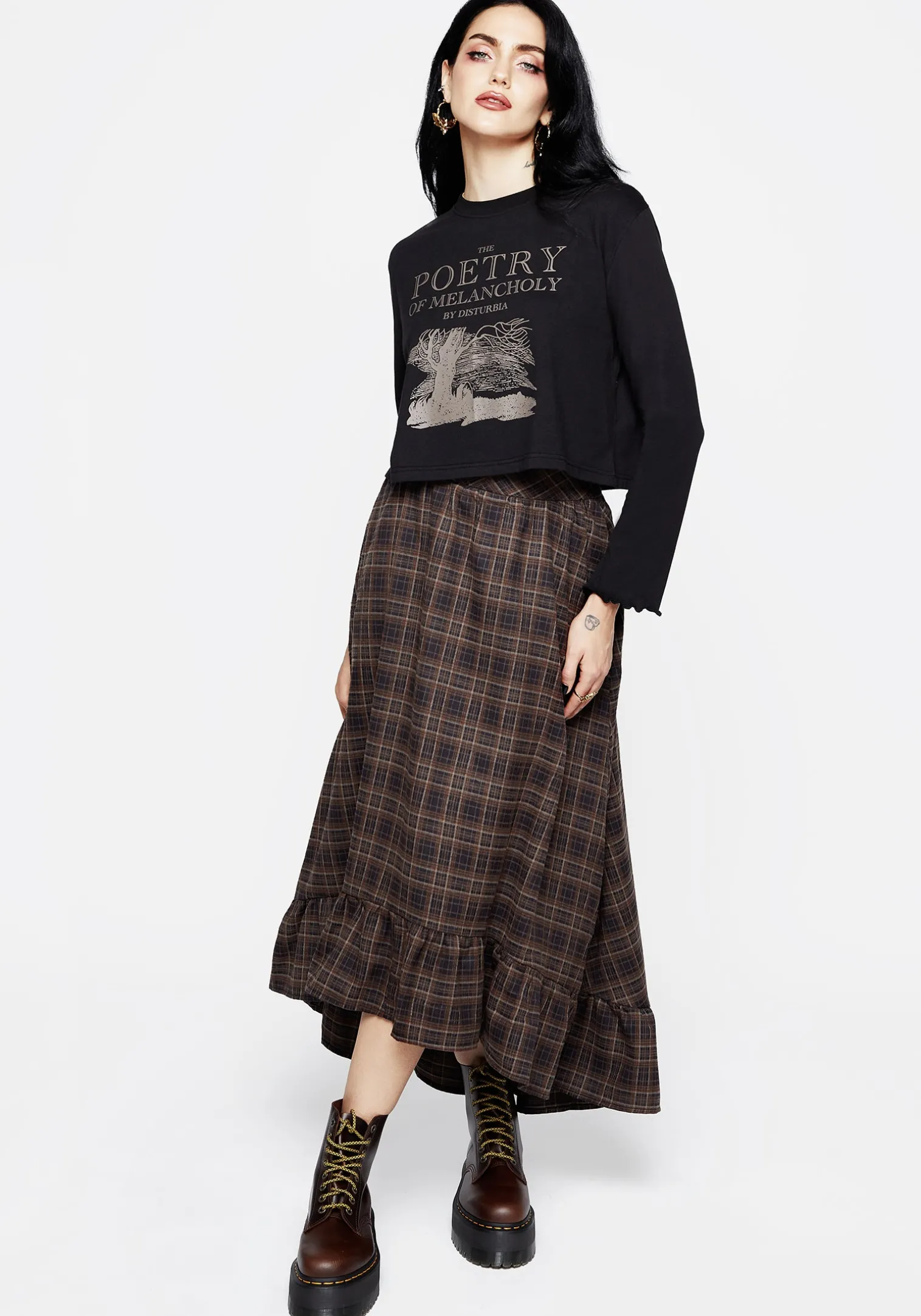 Poetry of Melancholy Graphic Print Long Sleeve Crop Top