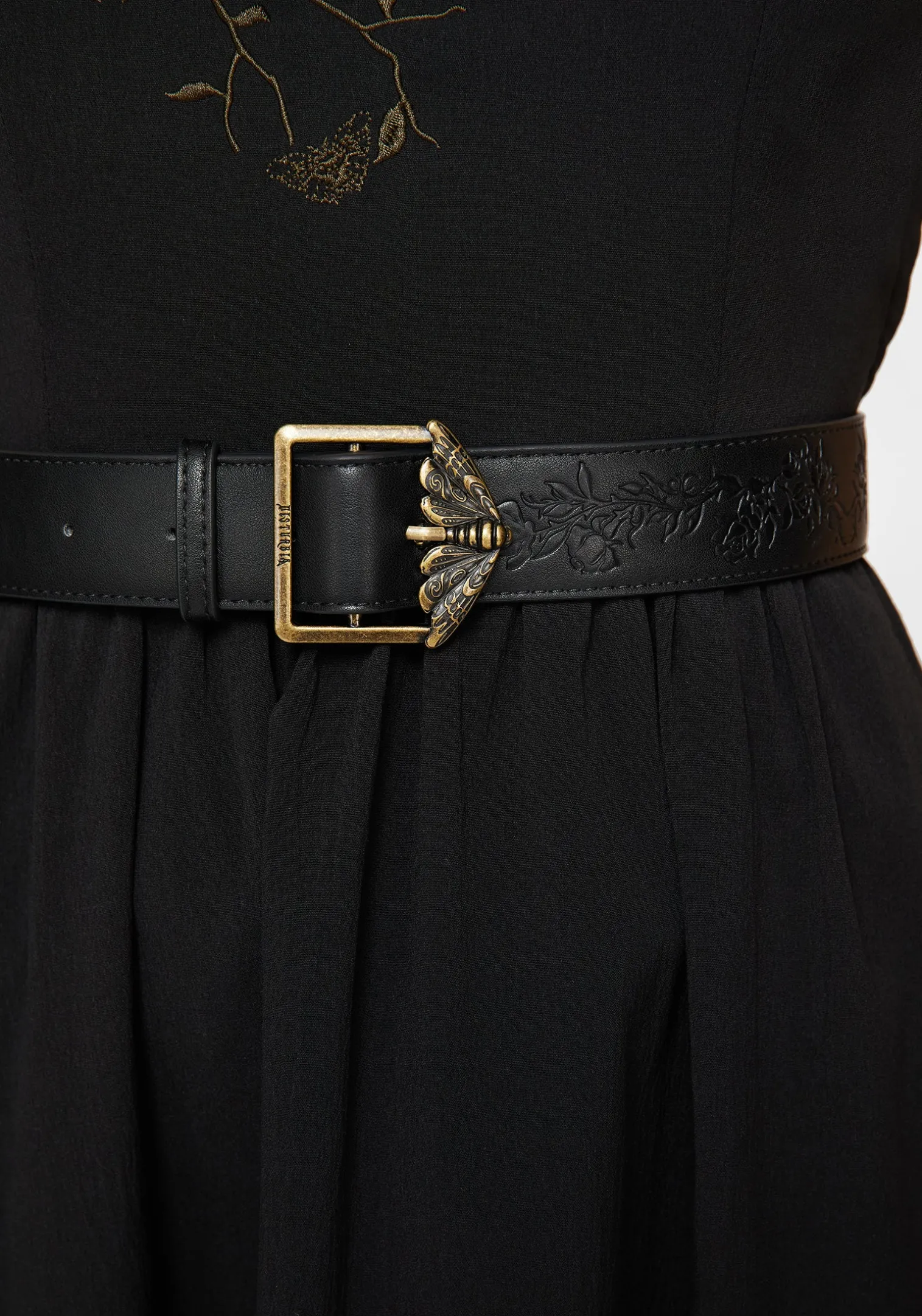 Rosamoth Debossed Buckle Belt