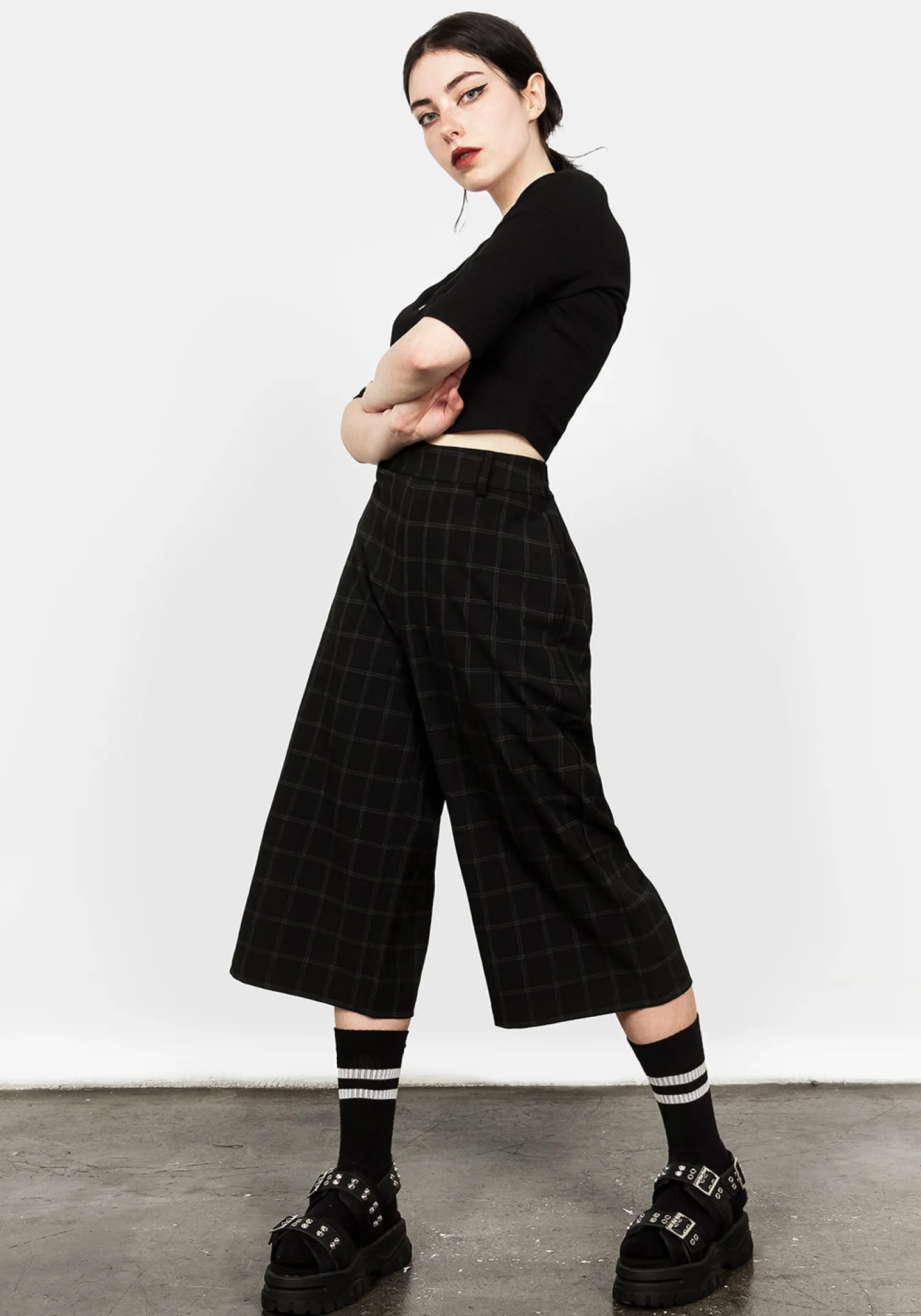 Shade Wide Leg Crop Trousers