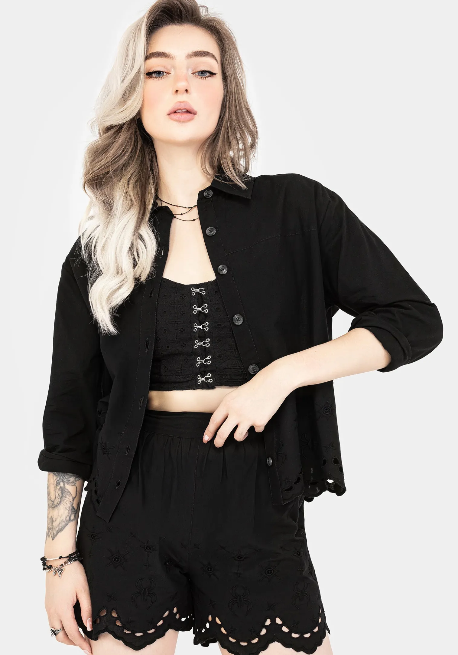 Synthweb Cotton Broderie Hem Shorts
