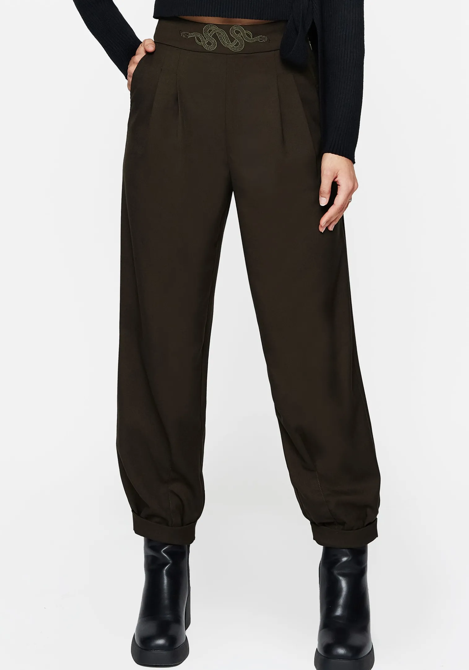Zarina Embroidered Balloon Trousers